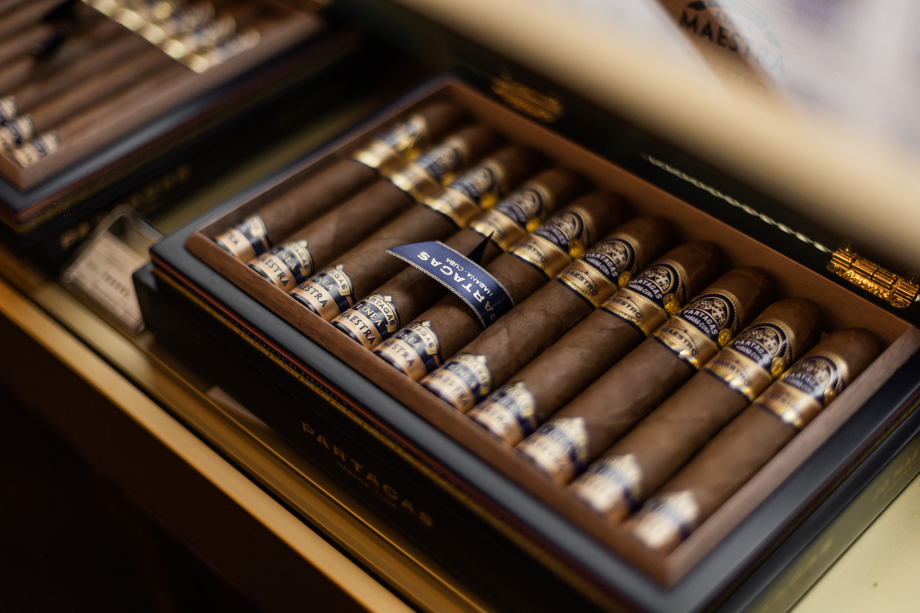 La Casa Del Habano